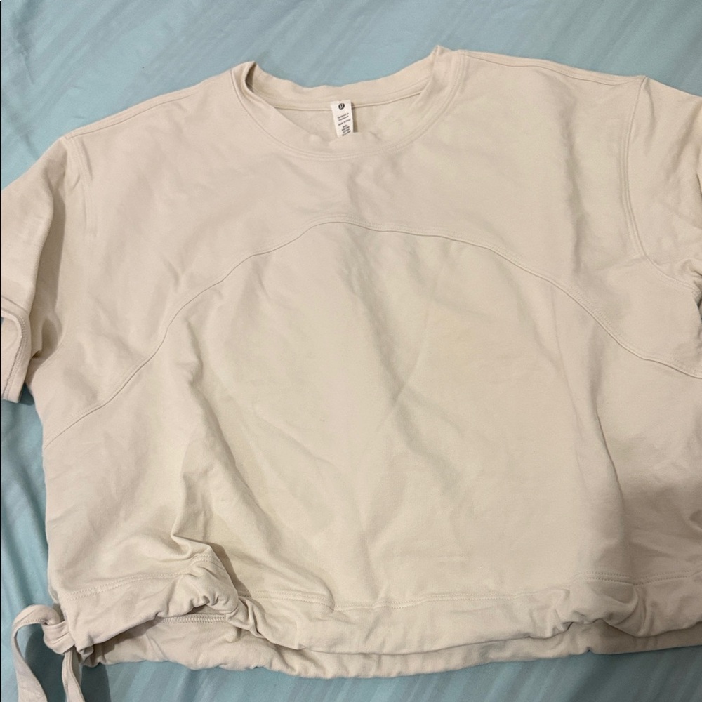 Lululemon Athletica Cream Sweatshirt